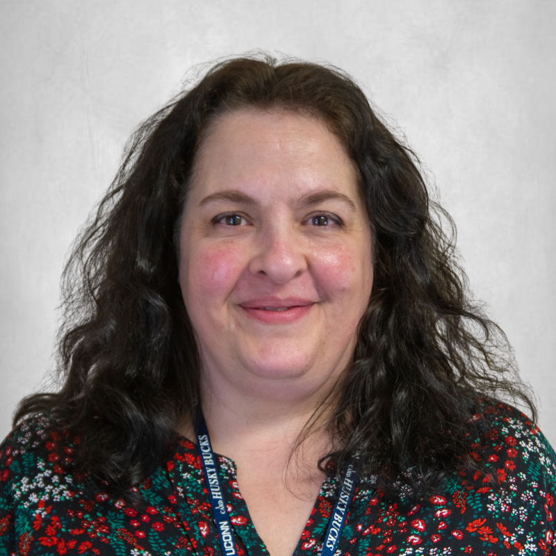 headshot of Laurie Kingsbury
