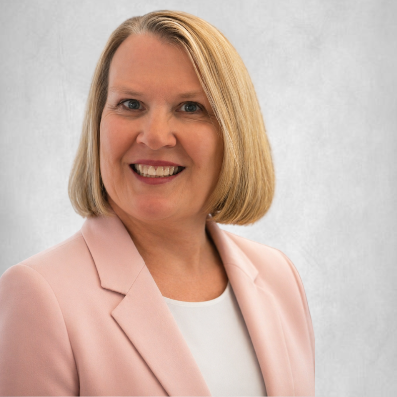 headshot of Kelli-Ann Gilbert