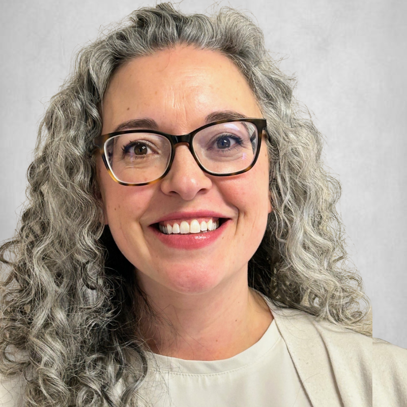 Professional headshot of Elena Tamayo Heitz headshot