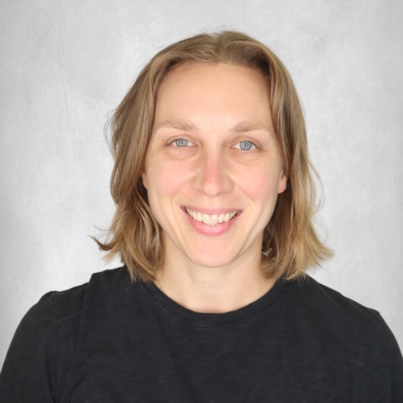 Professional headshot of Liz Bowling