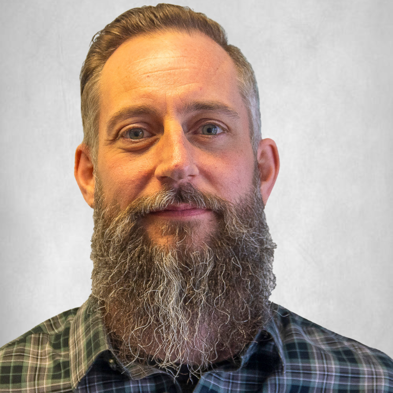 Aris Ristau professional headshot